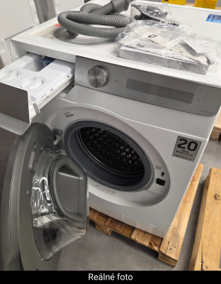 Pračka se sušičkou QuickDrive Samsung WD90T984ASH/