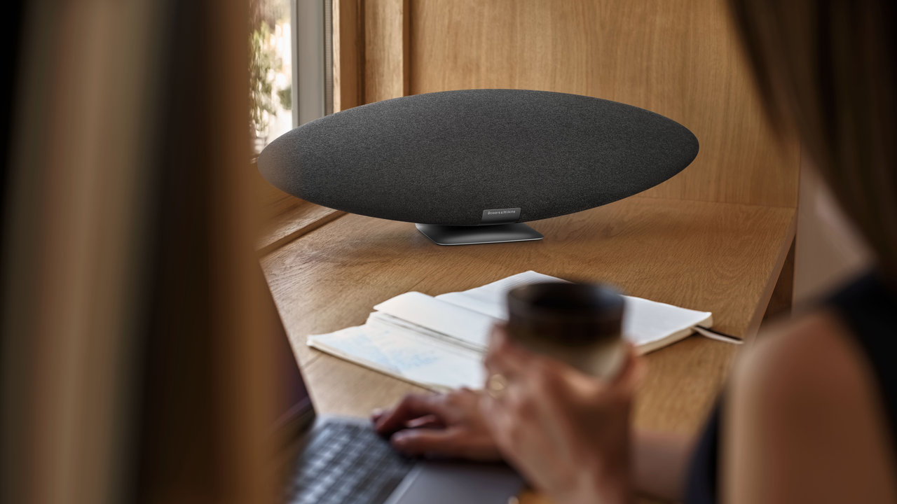 Bezdrátový reproduktor Bowers & Wilkins Zeppelin Pro Edition, šedá Space Grey